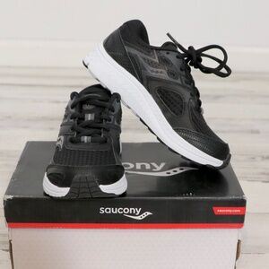 Saucony Kids S-Cohesion 13 LTT JR Black size 13 WIDE NEW in Box